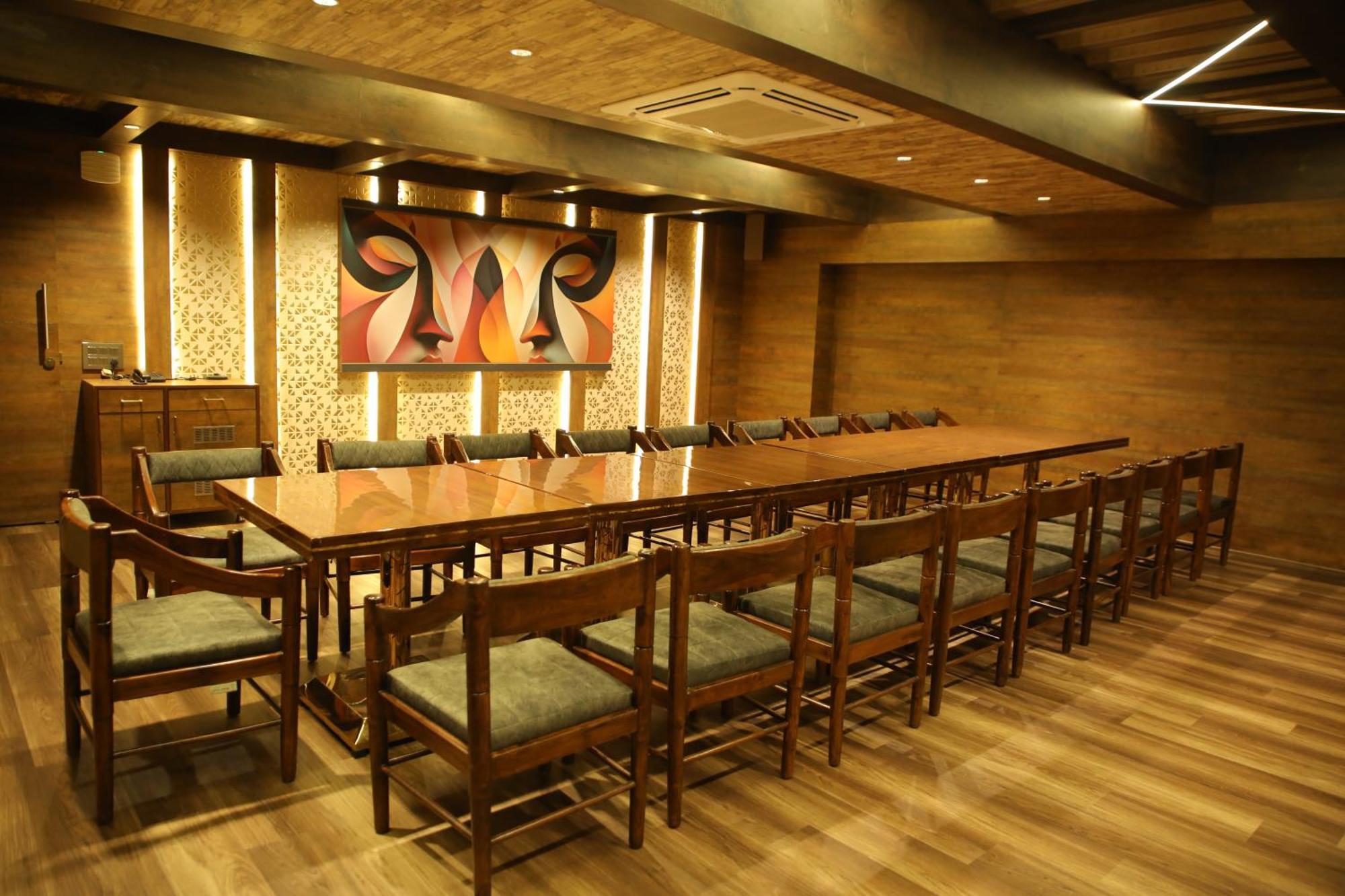 Rajathadri Royal Inn Bangalore Buitenkant foto